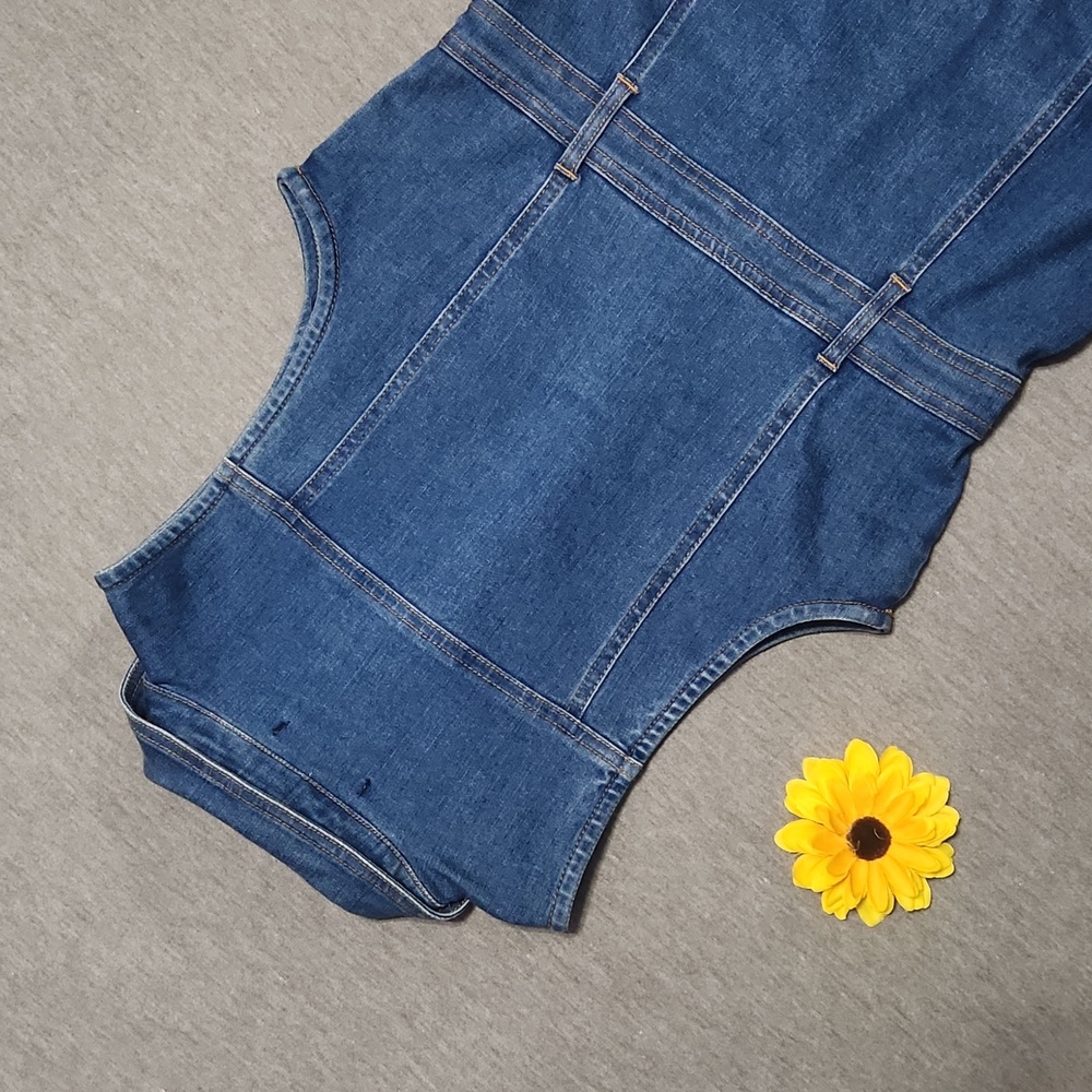 Forever 21 Collared Button Down Bodycon Mini Deni… - image 4